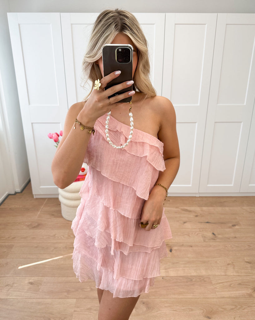 Roze jurkje met ruffles