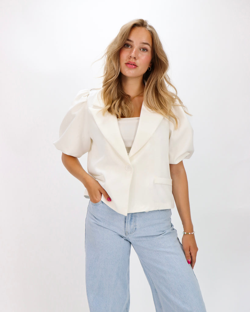 Korte witte blazer met pof mouwen